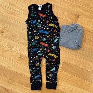 Hanna Andersson Black Space-Themed 3T set